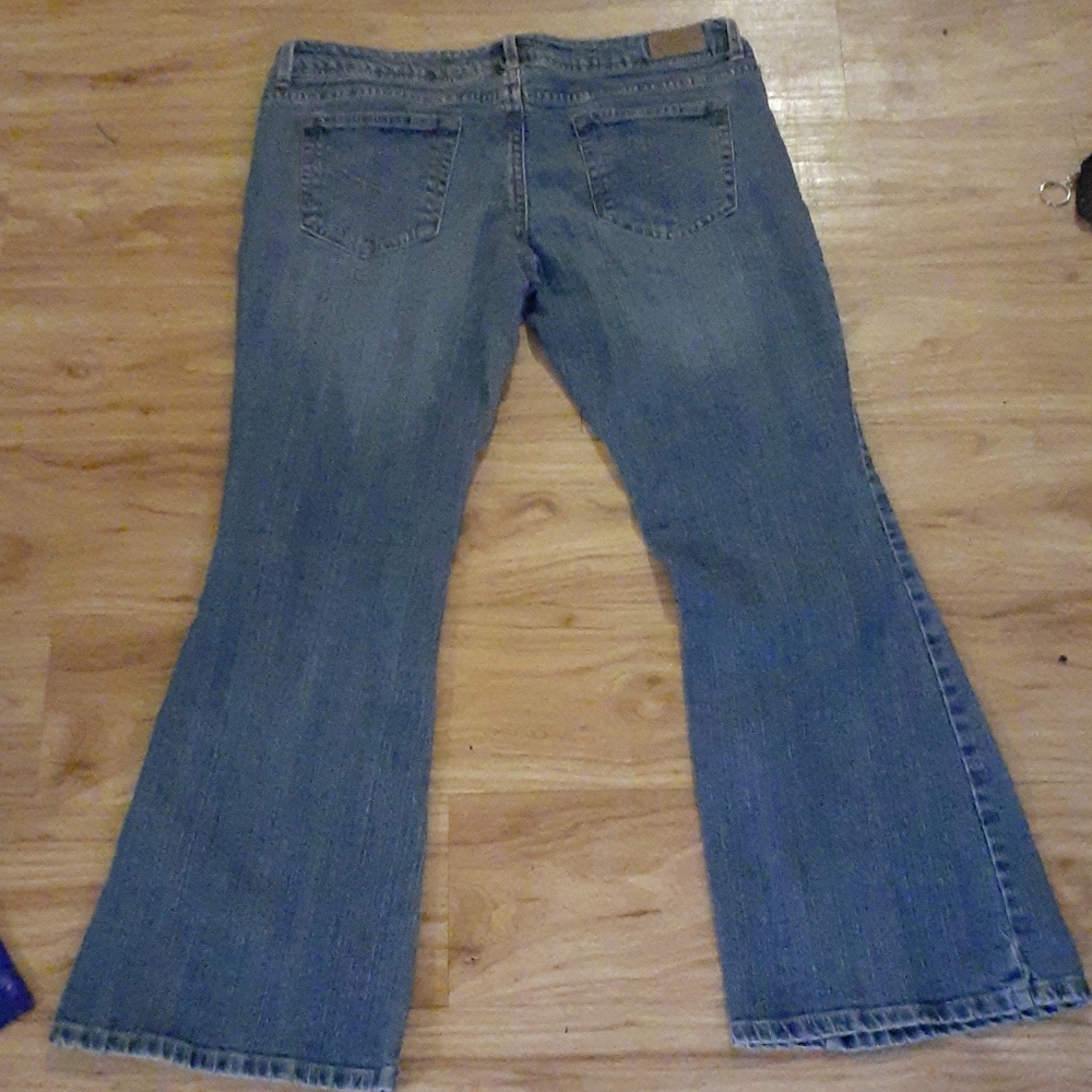 Jean's - Picture 2 of 2